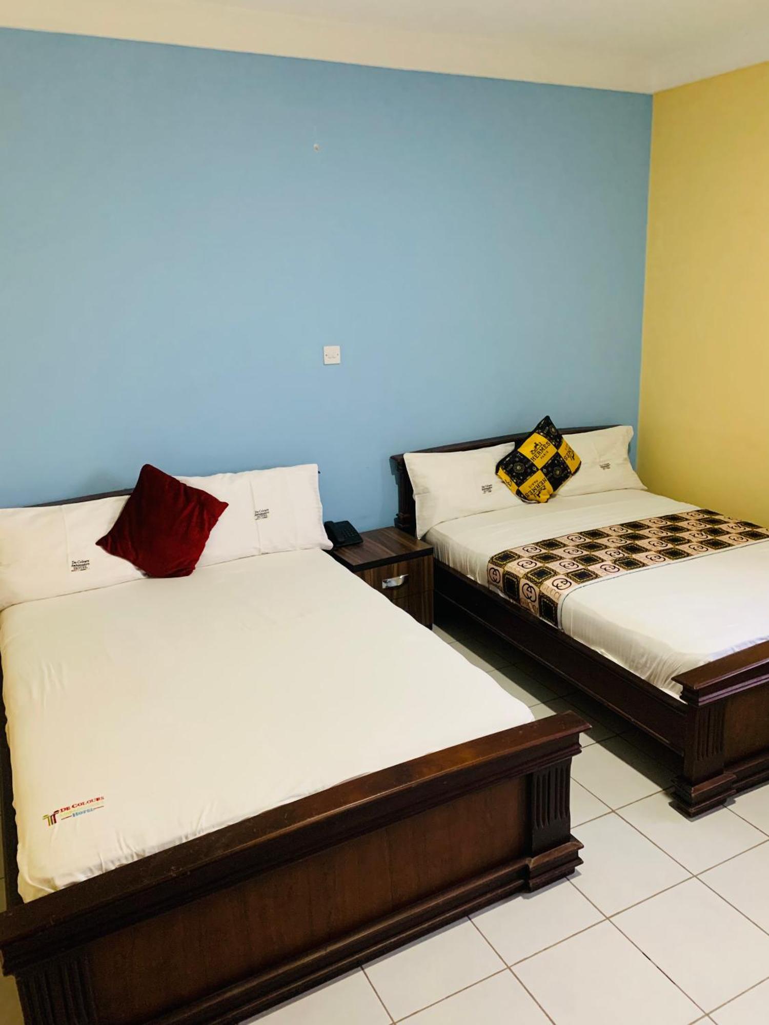 Dc Ambassadors Hotel Dawhwenya エクステリア 写真